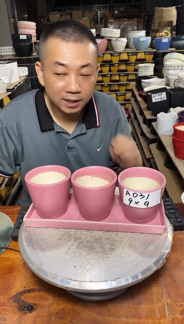 【闪购商品】红陶20CM以下微瑕花盆A031-1粉色