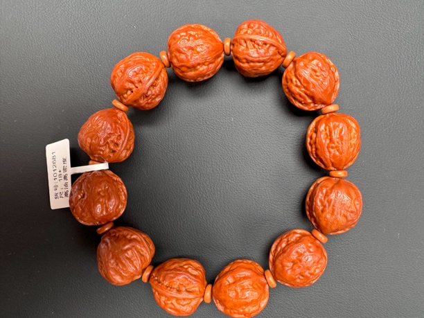 文玩核桃野生小秋子京八棱 1.8爱心型 高油高密