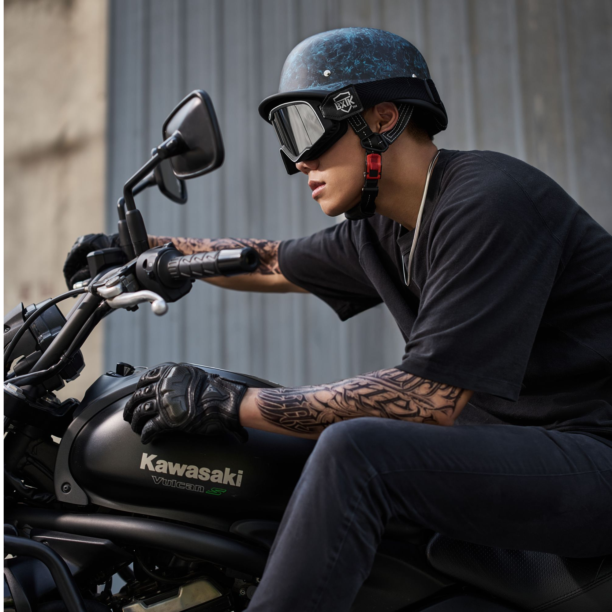 G.S.D碳纤维M35大兵头盔德式钢盔摩托车复古男瓢盔女巡航机车半盔