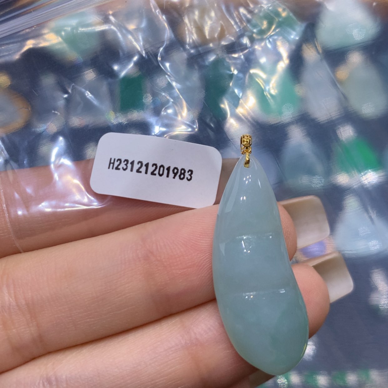 【闪购商品】翡翠颈饰18K金镶嵌