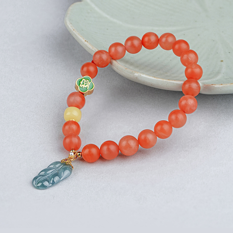 布达拉宫南红玛瑙手串翡翠蜜蜡配饰