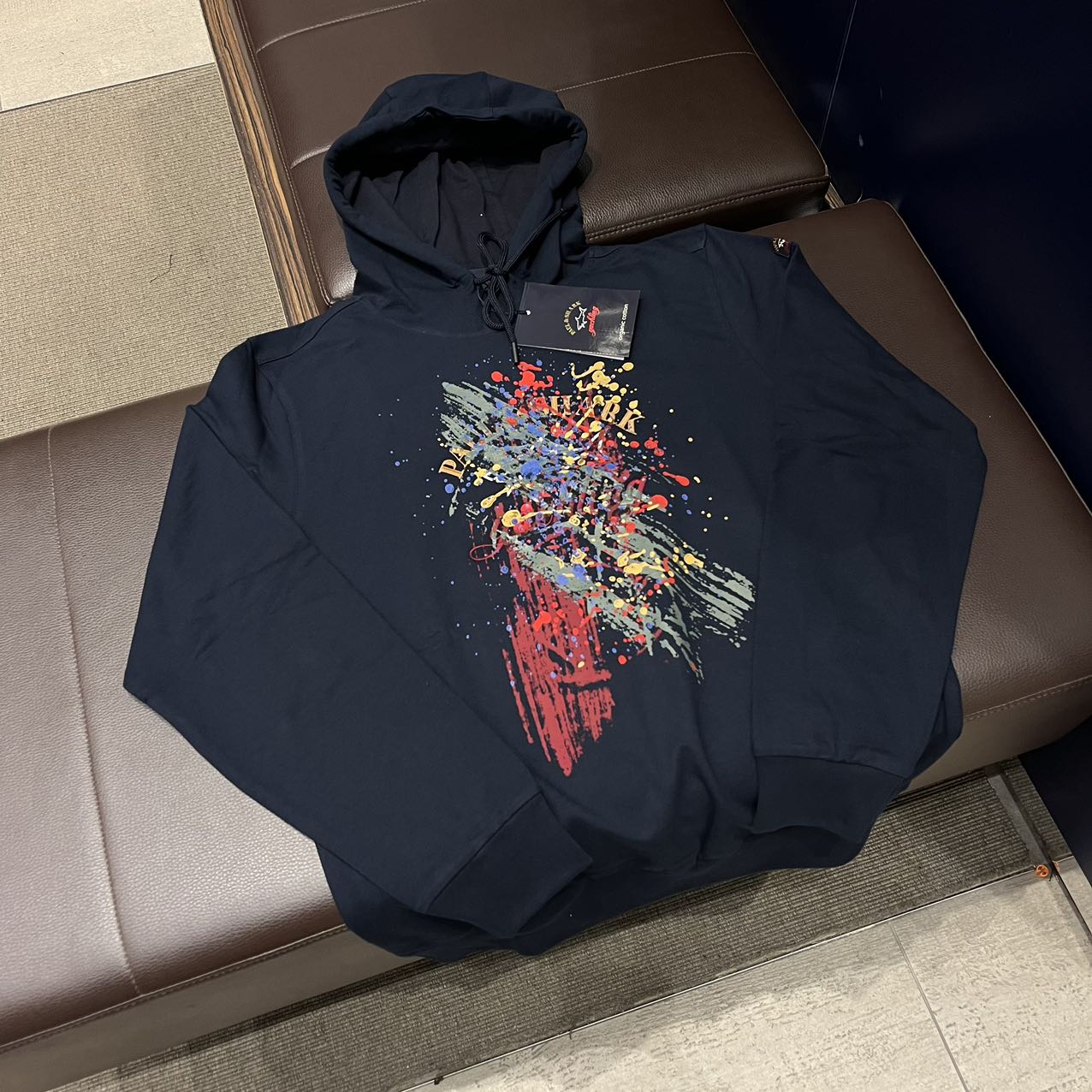 保鲨 不退换 男款藏青色涂鸦卫衣  下单联系客服