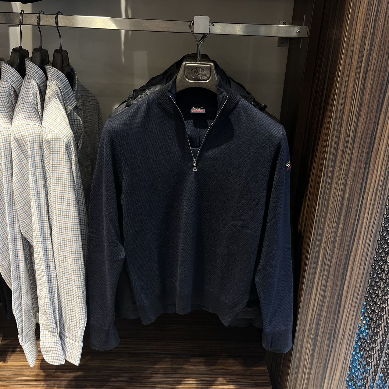 保鲨 不退换  男士藏青色毛绒半拉链毛衣 下单联系客服