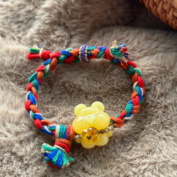 吉月蜜蜡白蜡小熊彩虹色极简手绳