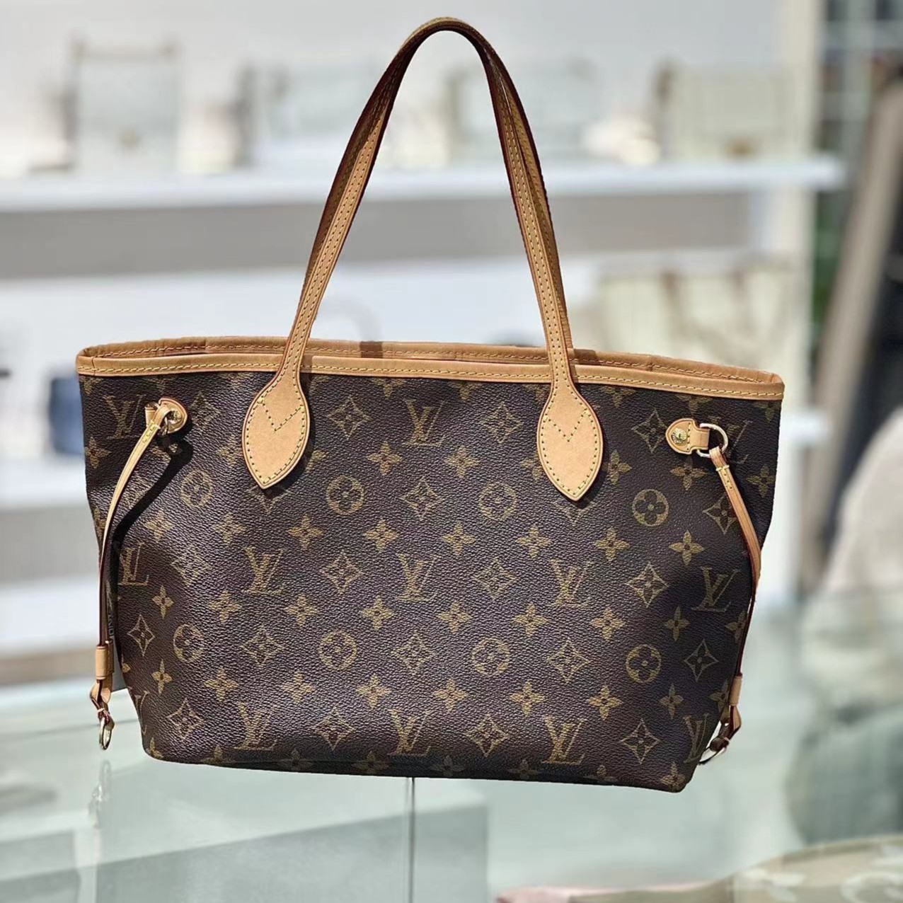 95新 LouisVuitton/路易威登 nf包小号无子袋换配皮/无公价/严选