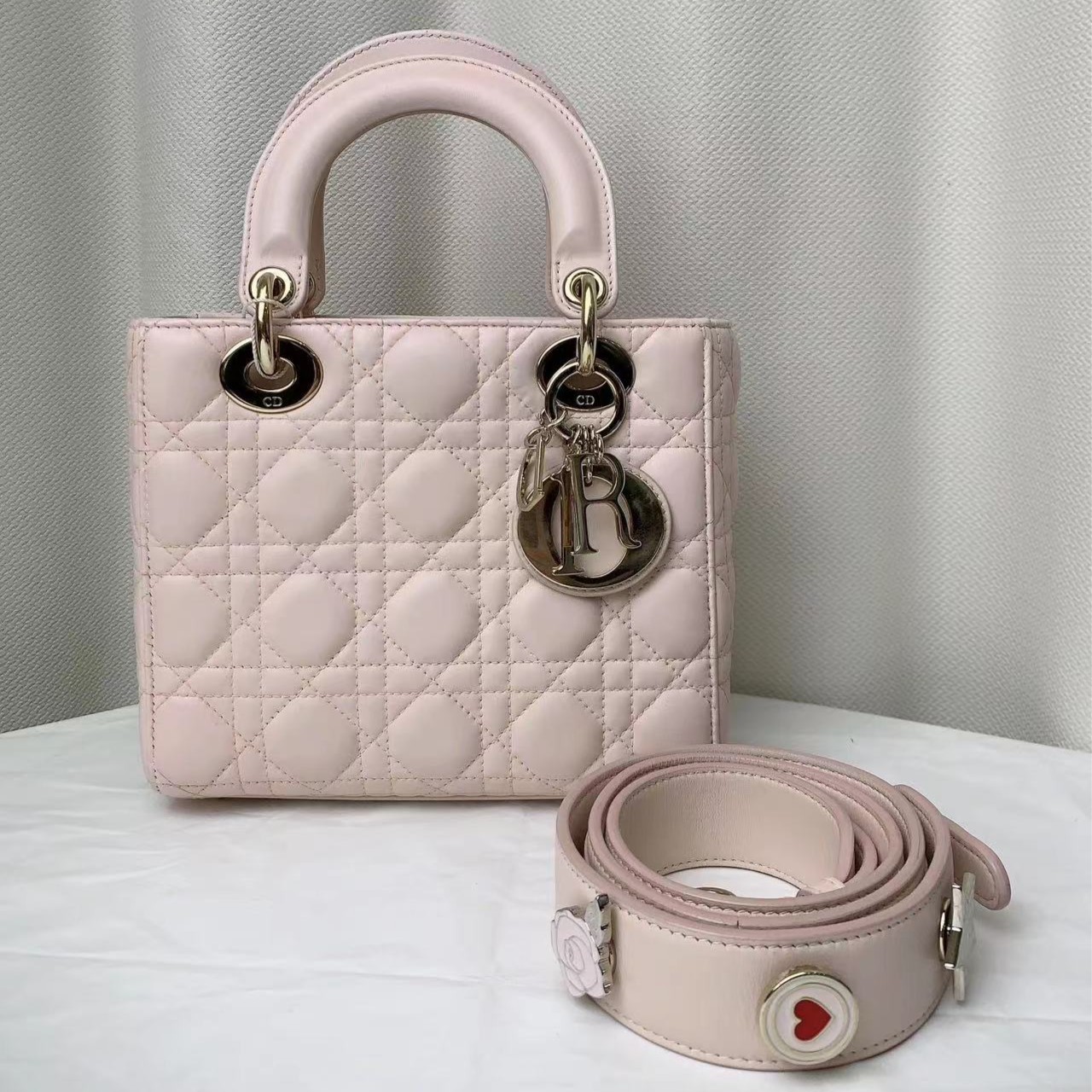99新 Dior/迪奥 定金链接/四格樱花粉单肩手提包/无公价/严选