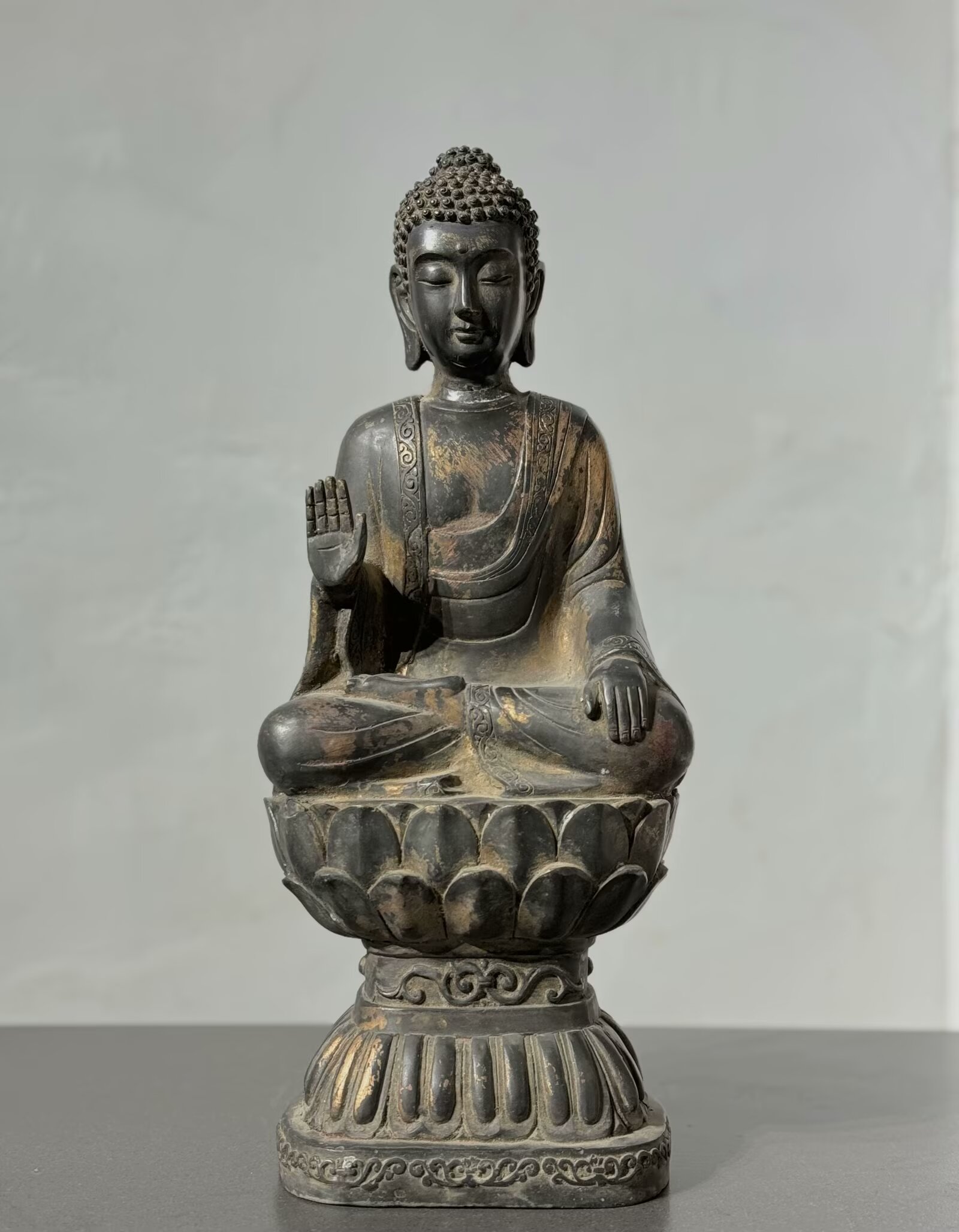 铜鎏金坐佛      高38厘米厘米手工禅意释迦牟尼老物件