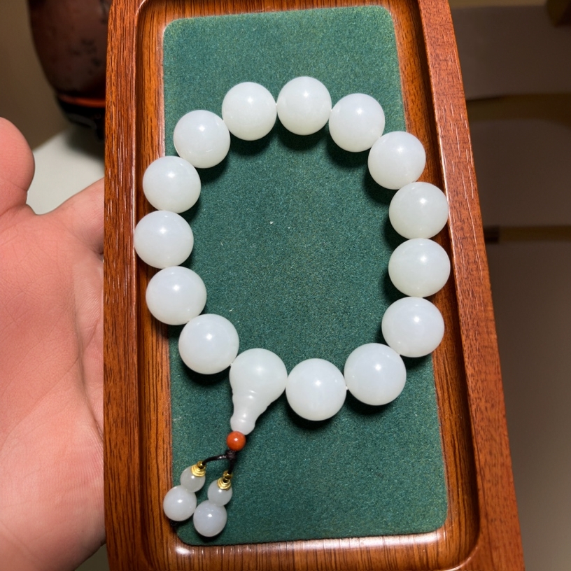 和田玉手串卡15mm，白度好细度好油润