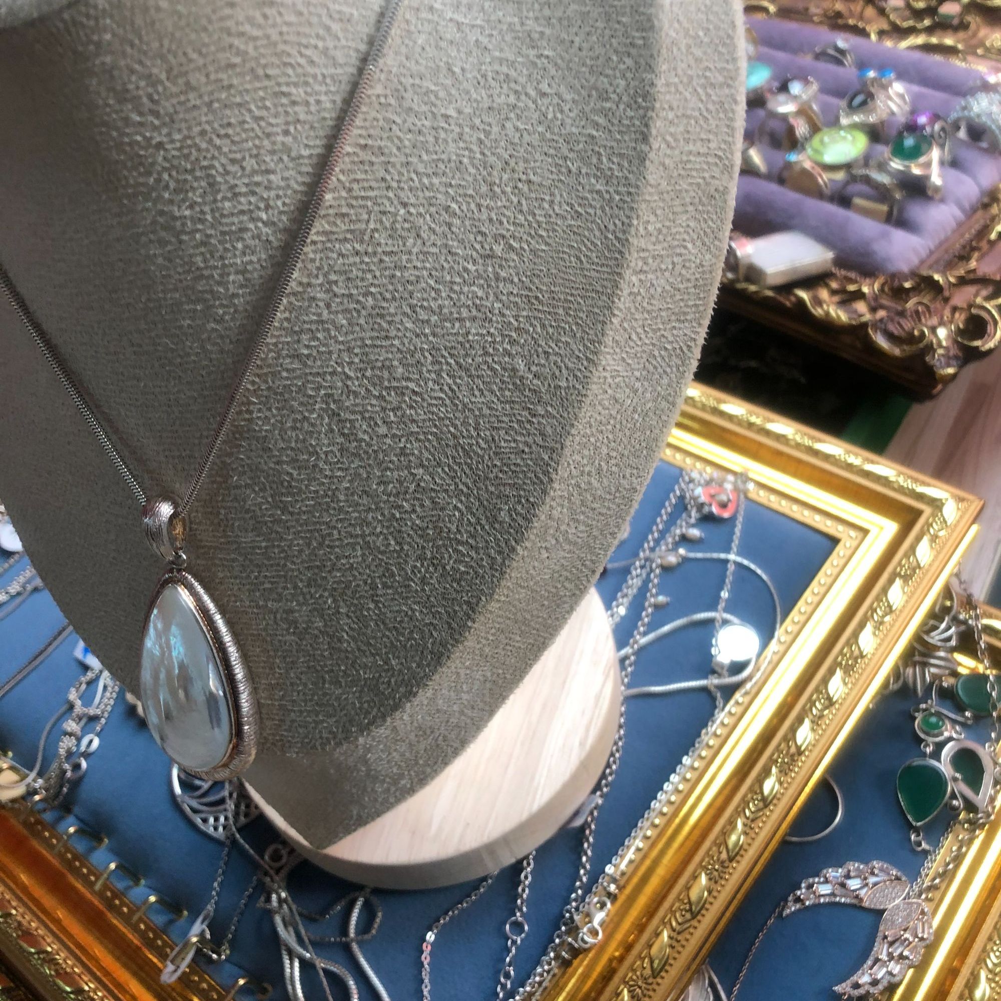 非金属树脂戒指 非金属树脂戒指 中古饰品对应价格1