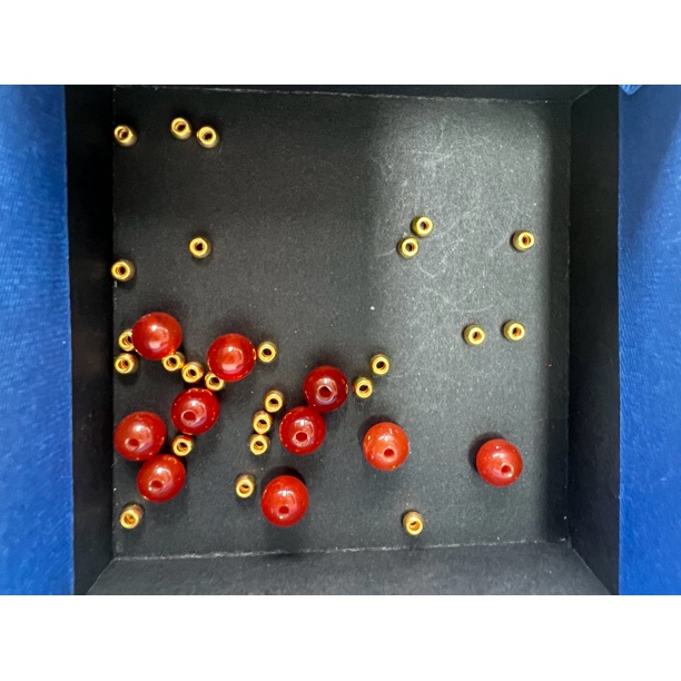 足金3mm光面25颗0.825g（定价金珠玛 瑙串发出）