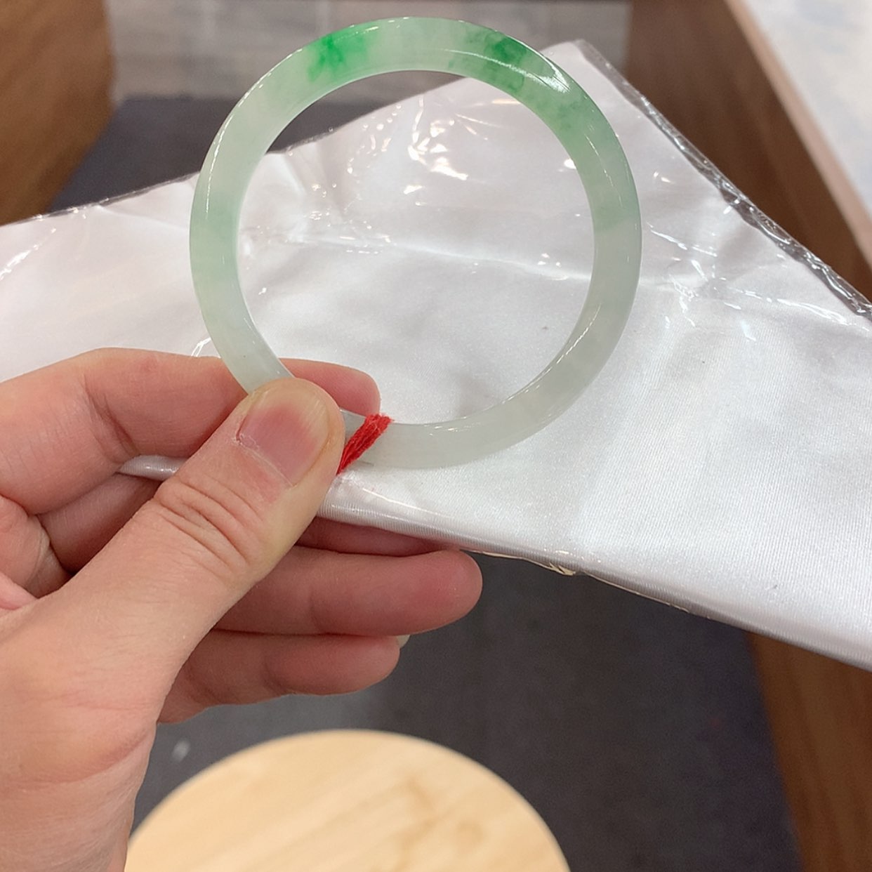 【闪购商品】翡翠手镯未镶嵌有纹