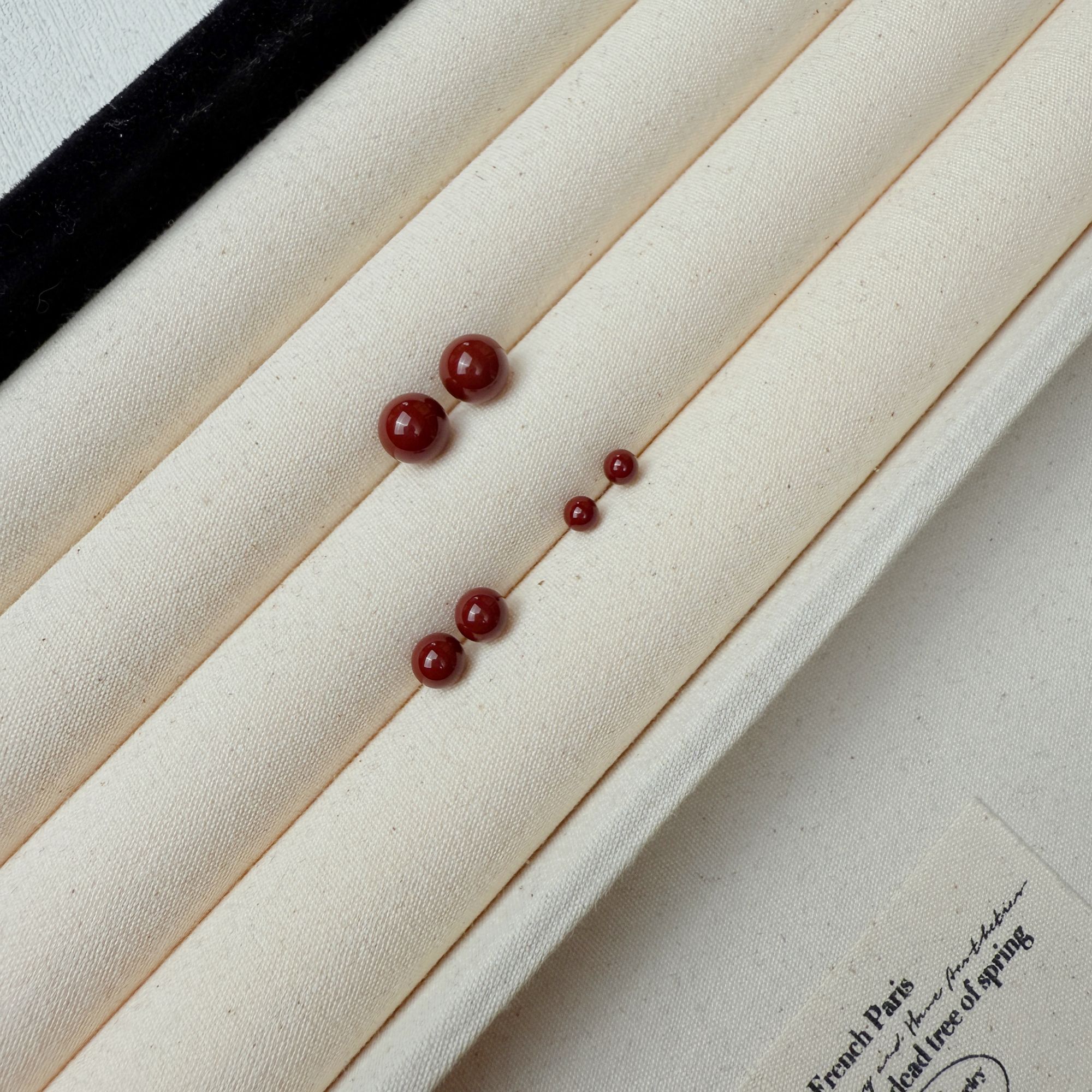 铜合金耳饰 丨安可拉丨简约百搭精致小巧红色滴油925银针耳钉饰品