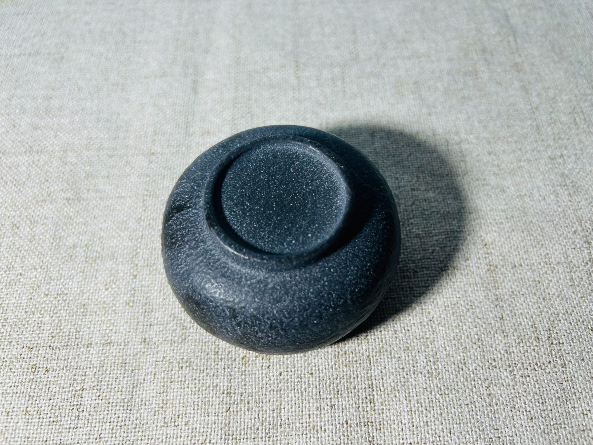 天然冰碛岩手工石头经典雕刻石头养生纯手工收藏黑色创意冰碛岩