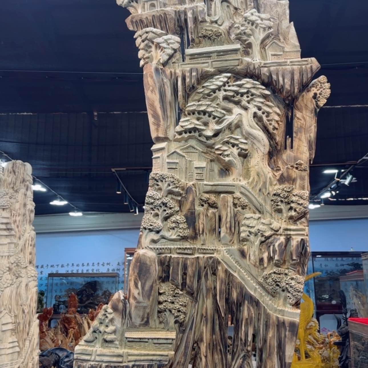 【闪购商品】香樟木根雕闲*