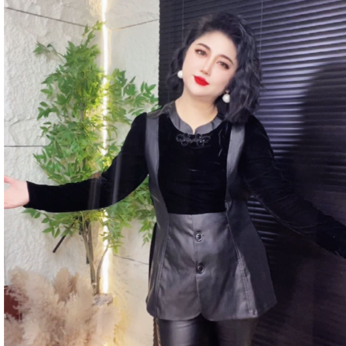 〖猫姐衣橱〗秋季新款时尚丝绒拼皮假两件中长上衣2625