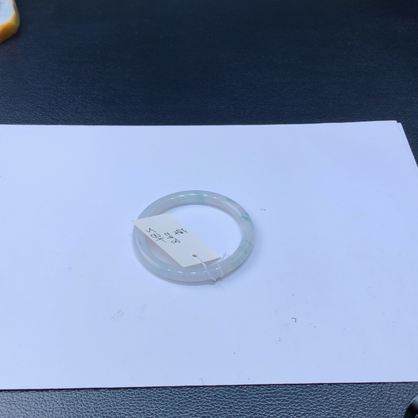 【闪购商品】翡翠手镯未镶嵌《****品