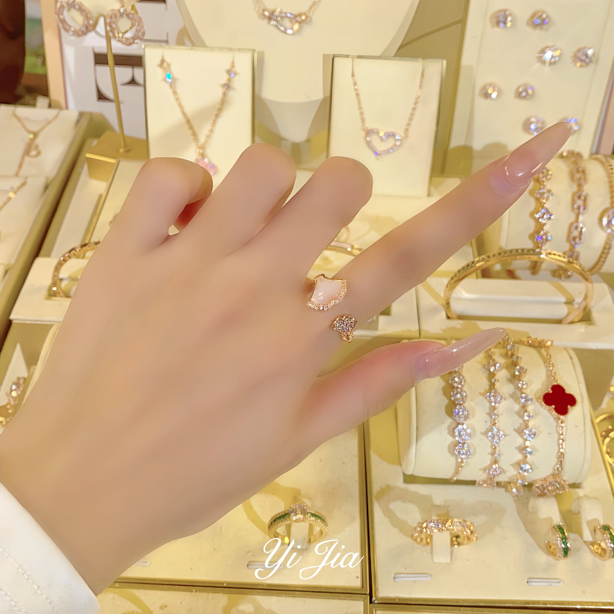 语花印 铜合金合成锆石戒指 时尚高定系列个性戒指FS1041经典