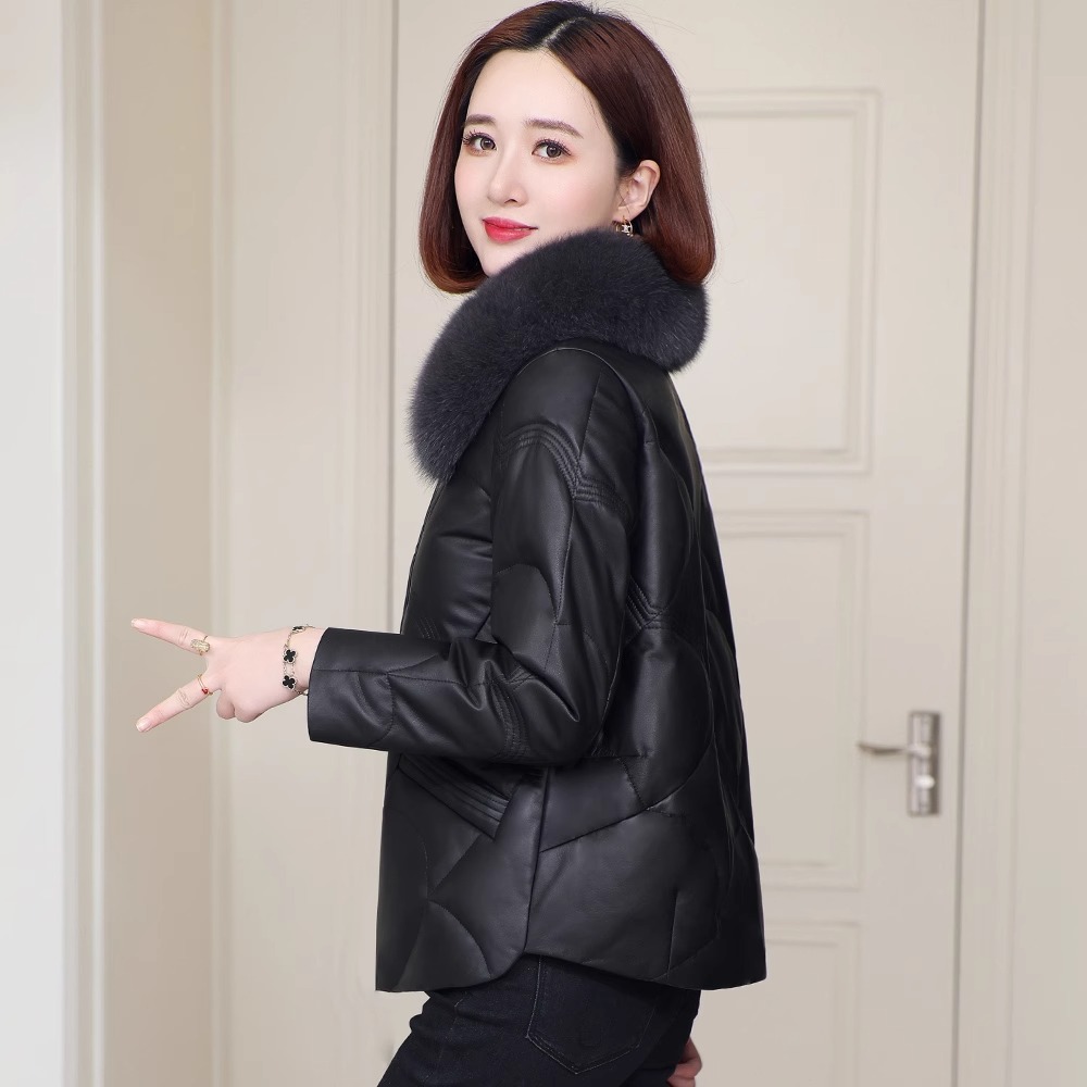 海宁真皮羽绒服女2025冬季新款绵羊皮鸭绒皮毛一体皮草皮衣中长款
