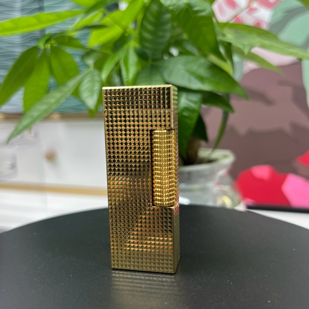 中古打火机4代巴黎钉打火机