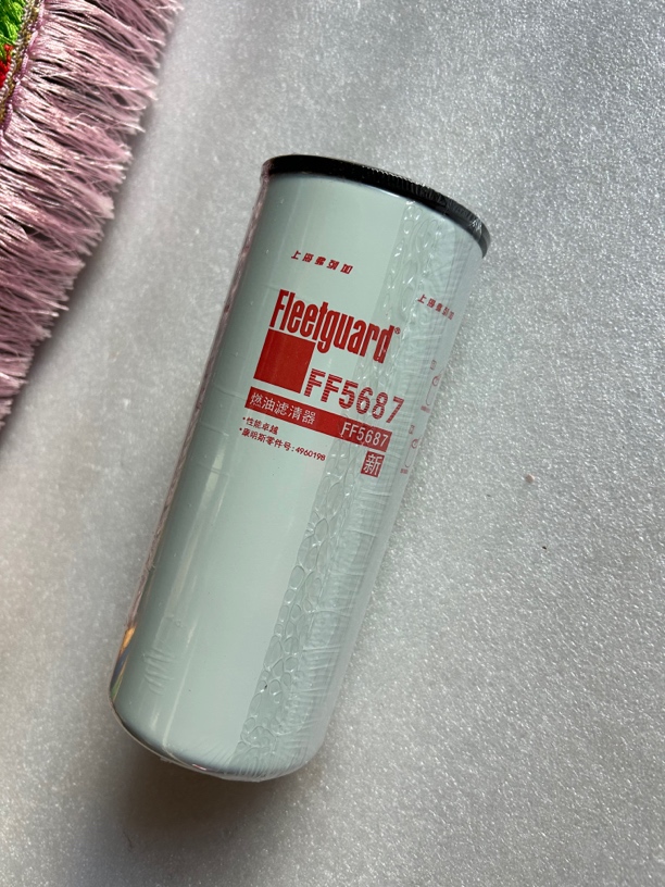 东风天龙旗舰KX520/560 国五国六发动机燃油滤芯器保养