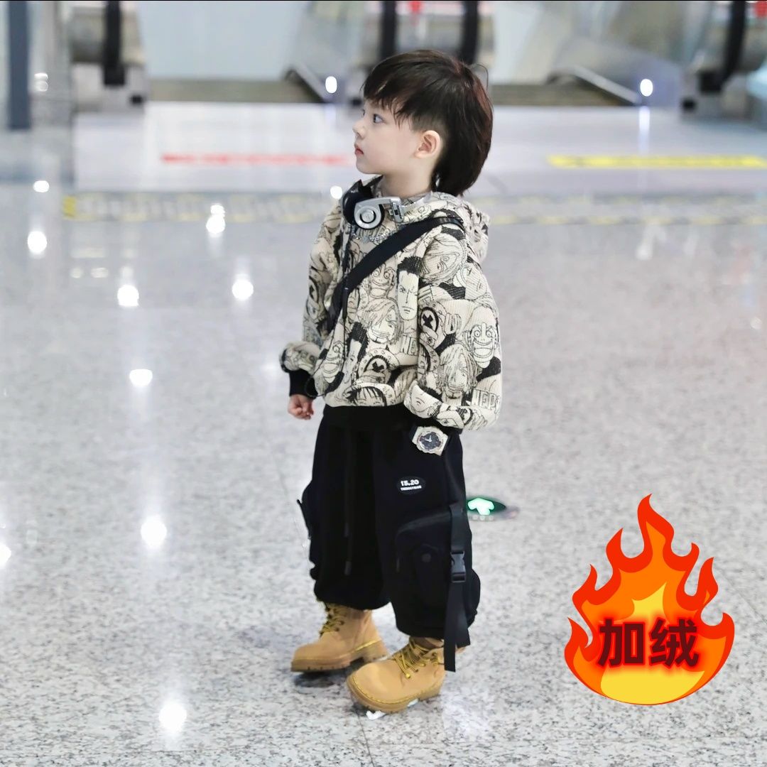 男童秋冬童装2023新款卫衣加绒保暖连帽套头衫加厚工装裤两件套