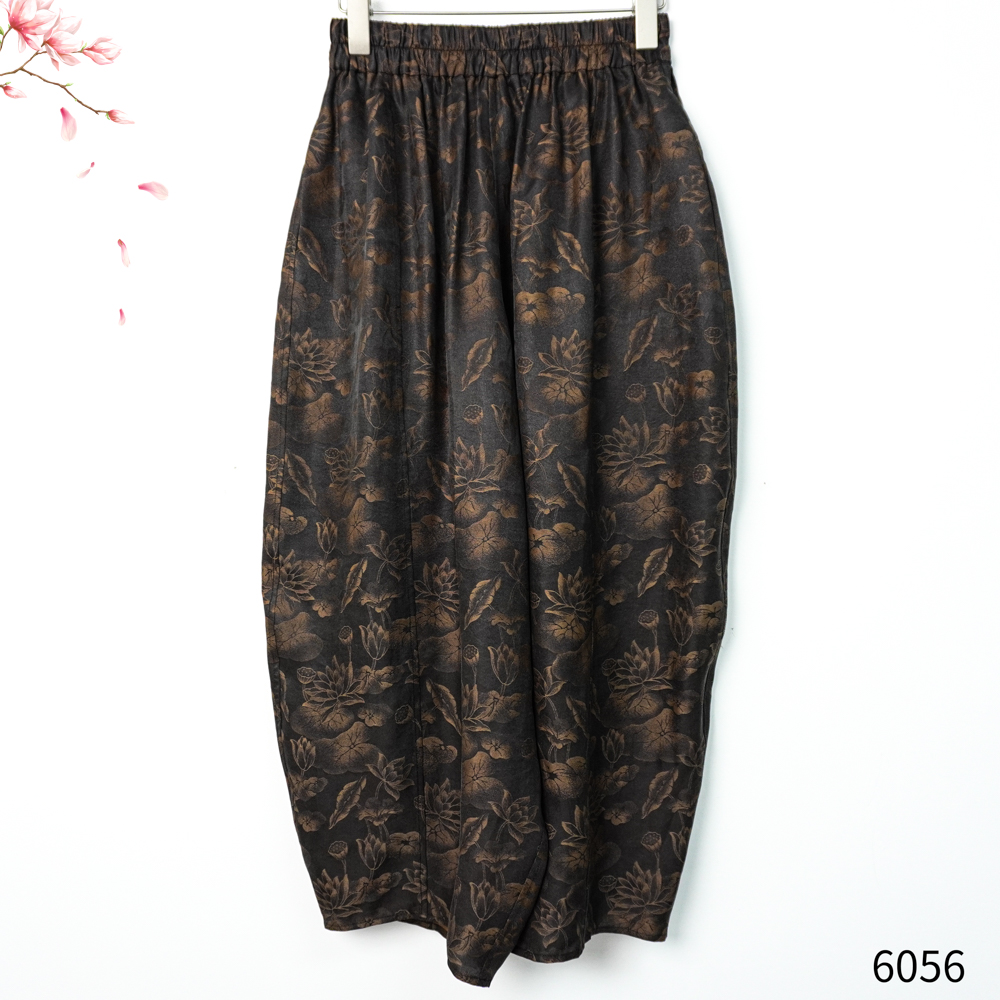 YZ 春夏新款弹力腰莲花图时尚宽松休闲灯笼裤甩裤6056-1