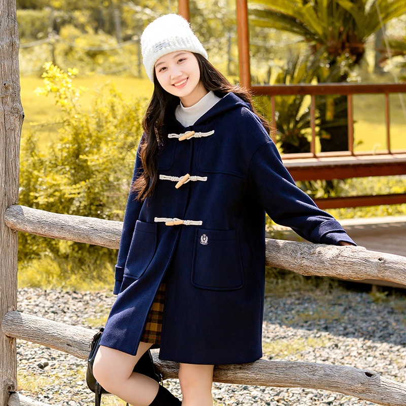 学院风毛呢外套女初中生秋冬季高中学生牛角扣呢子大衣加厚12岁15