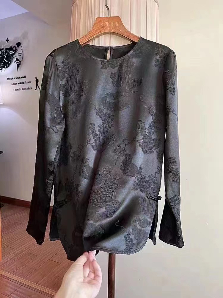 康家衣橱新中式圆领高级感丝丝浮雕提花体恤