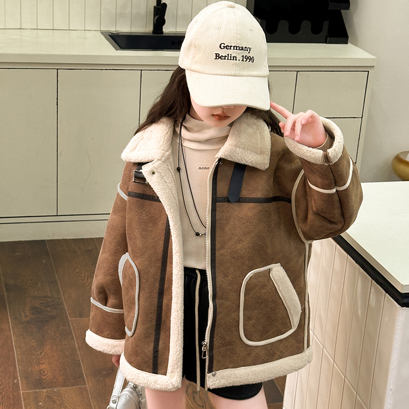 2024冬新款洋气洋气女童时尚重工机车服韩版加厚皮毛一体保暖上衣