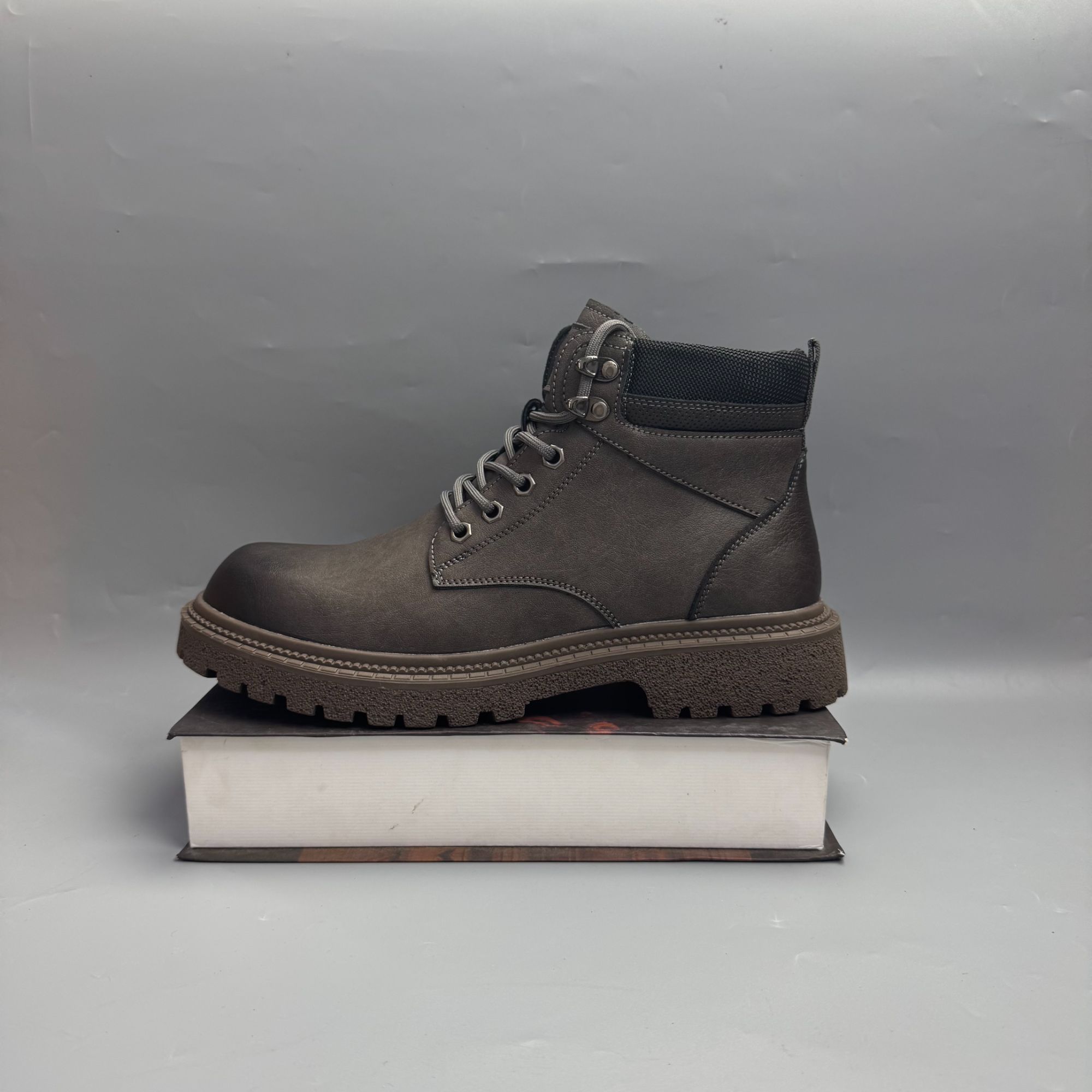 8909秋冬舒适休闲百搭男鞋