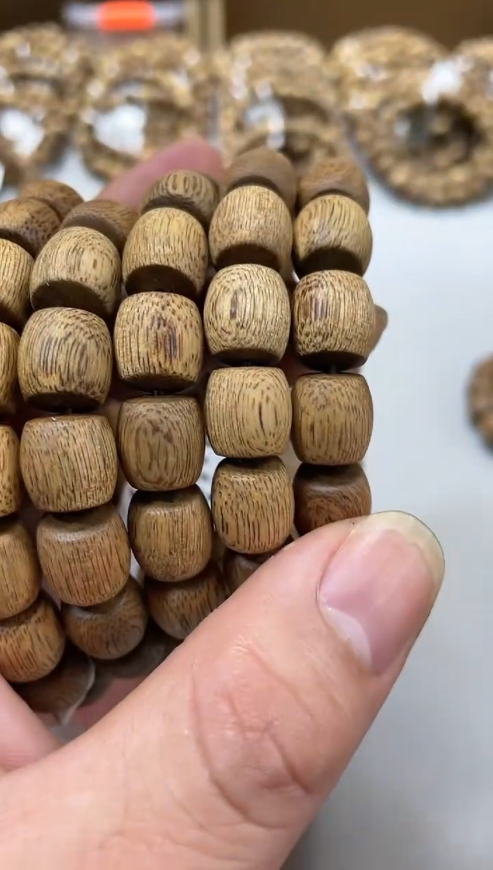 【闪购商品】沉香手串P33老型单圈1.1多样发其一