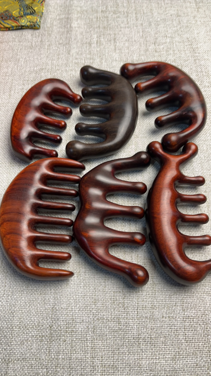 紫檀绿檀木微瑕按摩梳随机发