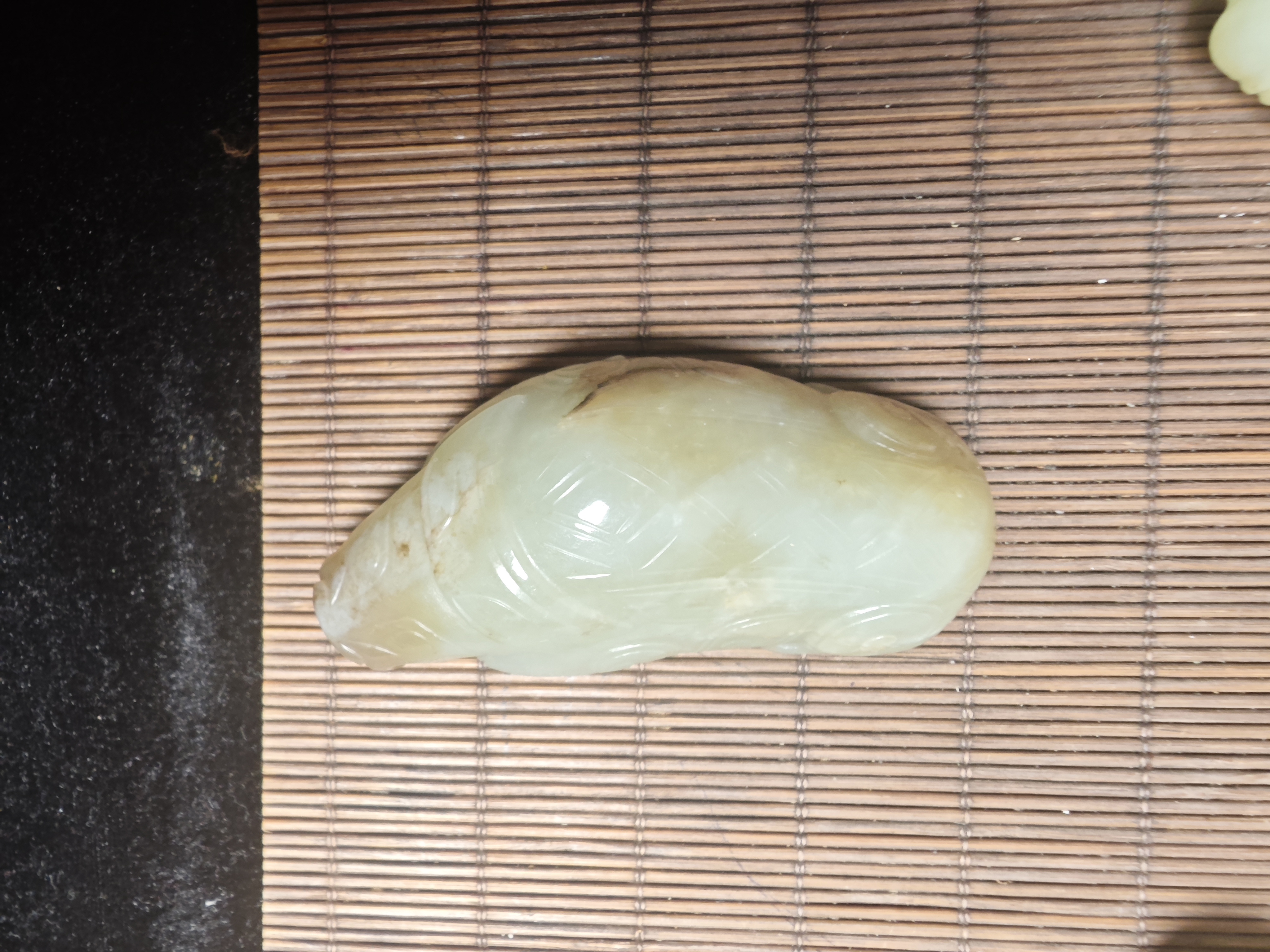 和田玉把件小兽面纹