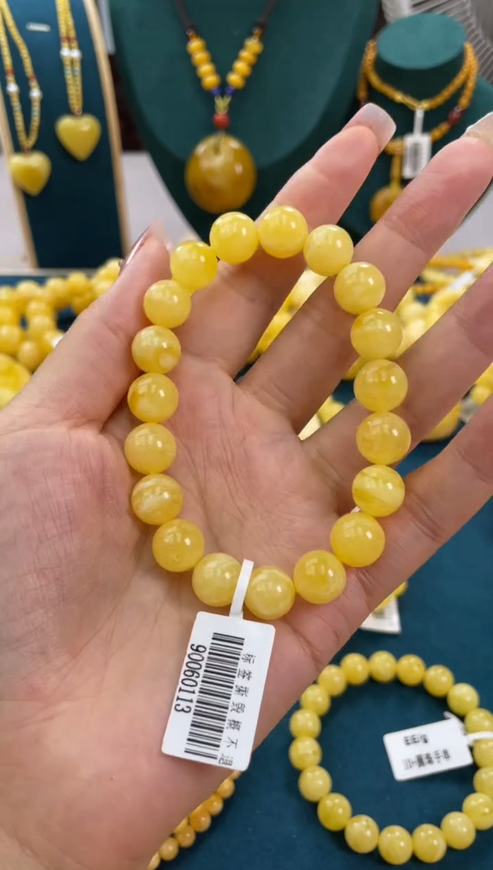 【闪购商品】琥珀裸石未镶嵌WT83