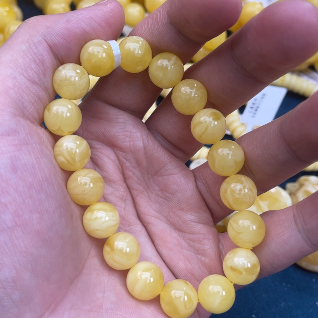 琥珀裸石未镶嵌蜜蜡B