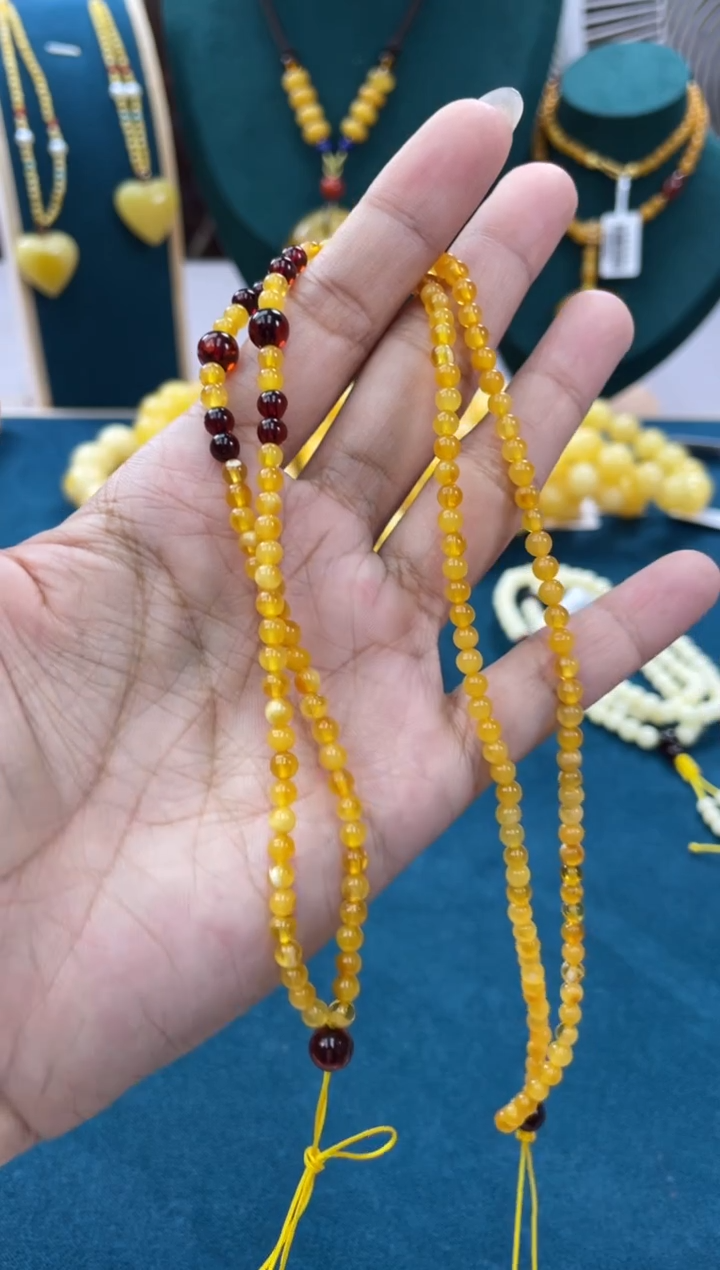 【闪购商品】琥珀裸石未镶嵌QX多样性发其中一件