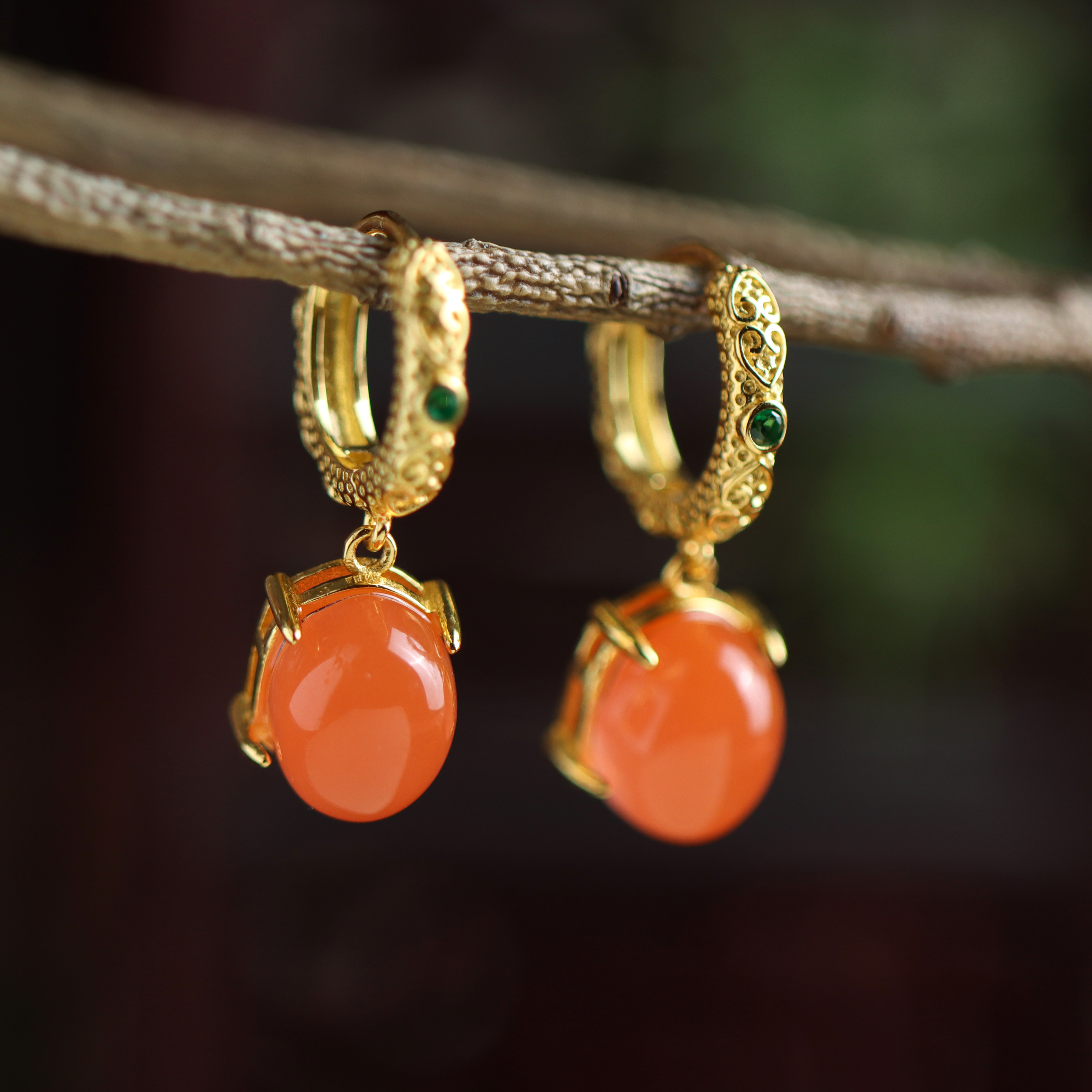 S925银镀金镶嵌南红玛瑙爪子蛋面民族风气质女款耳扣耳饰