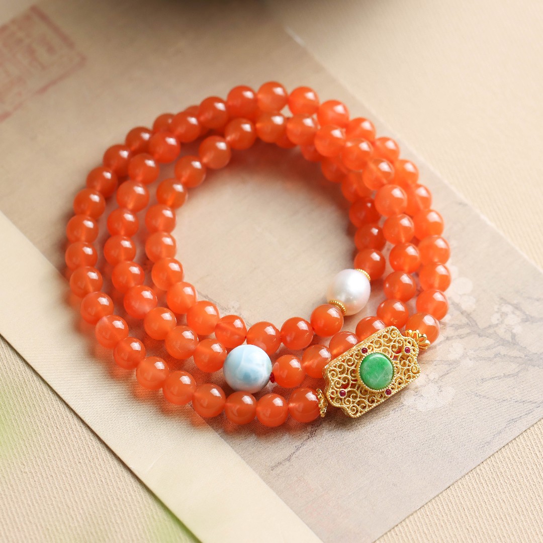 玛瑙镂空无事牌宫廷风民族风百搭送礼女款多圈手串
