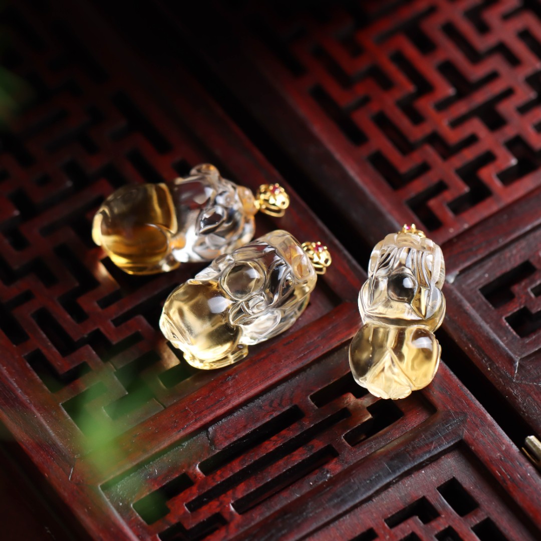 蔓时光18K金镶嵌黄水晶貔貅女款吊坠赠银链(多样性发货 发其一)