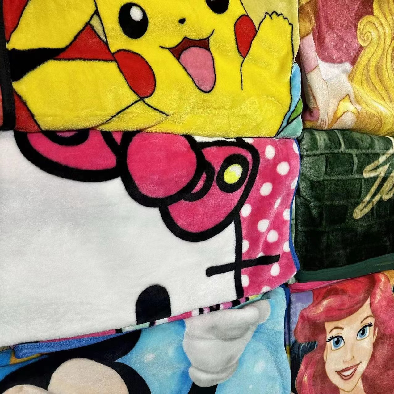 新人福利   加厚卡通牛奶绒孤品被 双面绒   卧室 宿舍通用