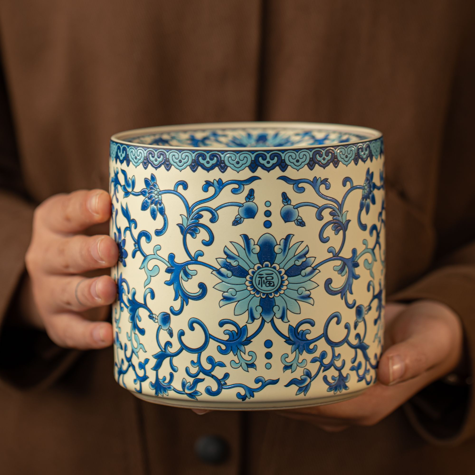 国潮风汝窑烟灰缸家用客厅带盖陶瓷茶渣缸水盂杯洗防飞灰桌面摆件