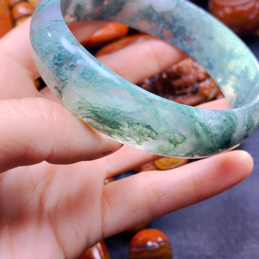 【闪购商品】玛瑙/玉髓手镯未镶嵌初*