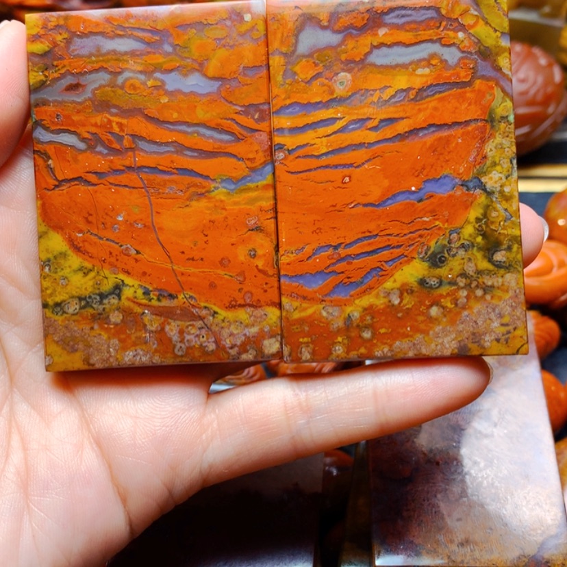 【闪购商品】玛瑙/玉髓牌子未镶嵌与**袍