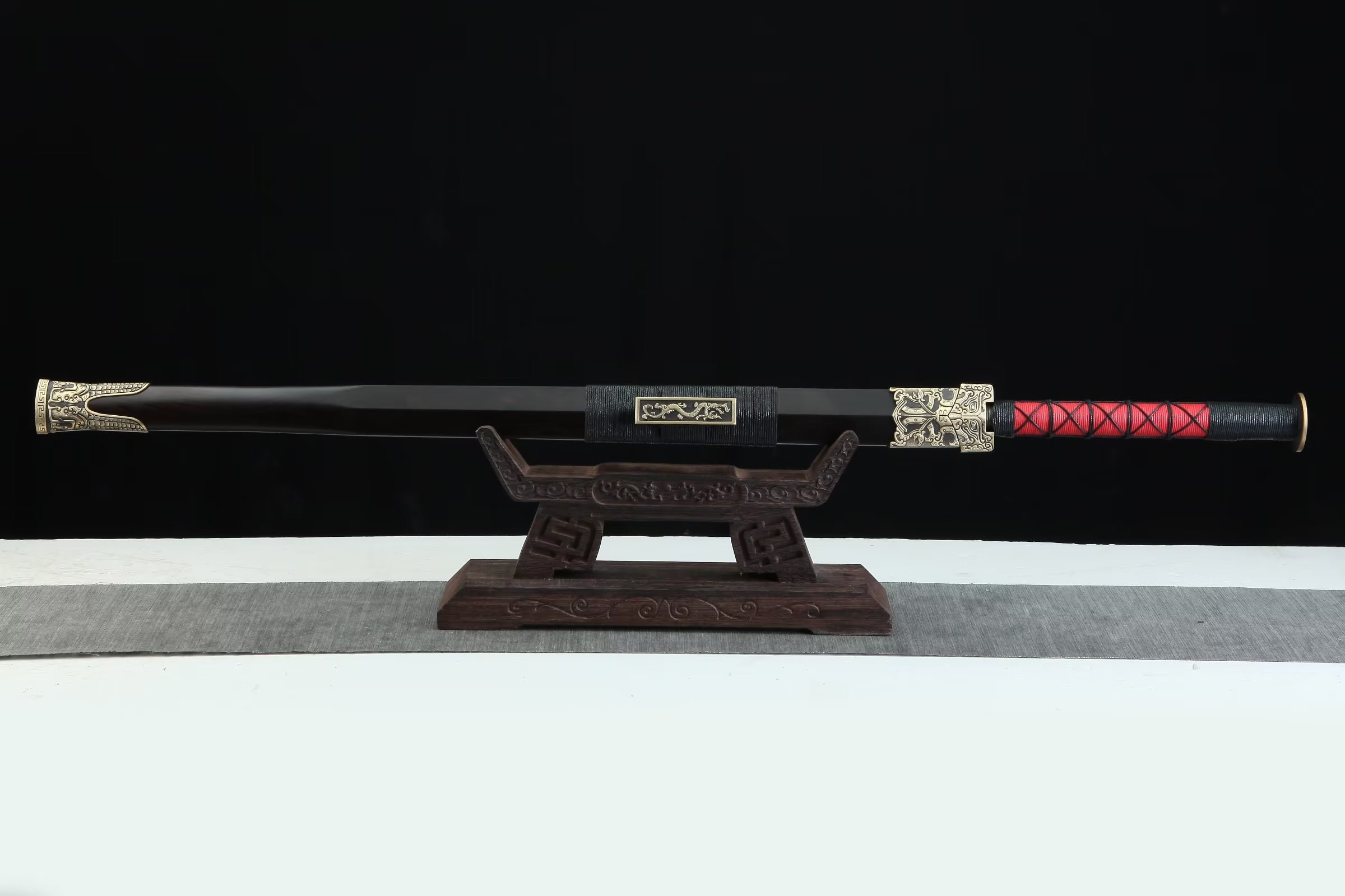 28寸开口龙汉剑黑檀款 未开刃