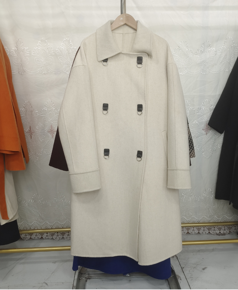 K131-140 直播间主播手里衣服为准 工厂样衣 断码样衣