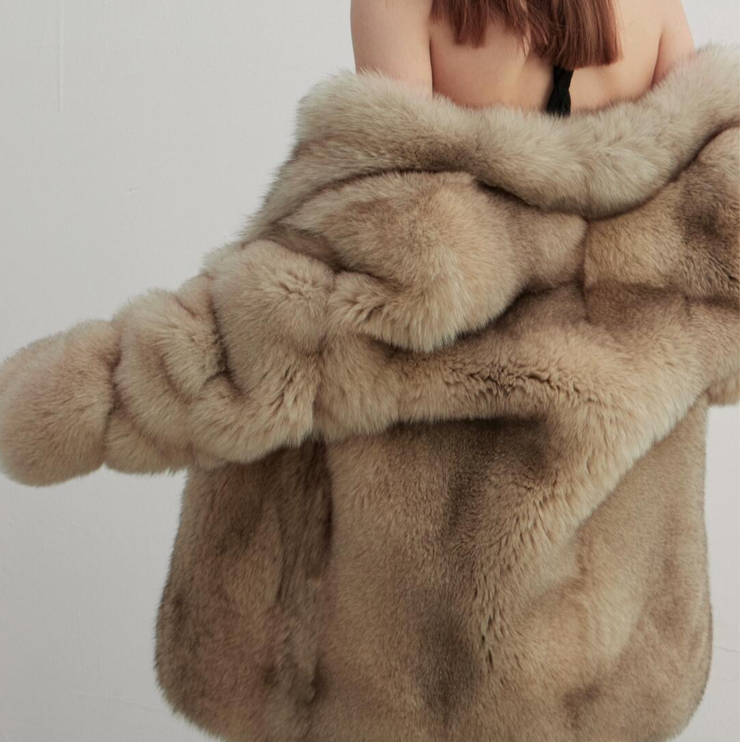 时尚女装上衣（完美主义者慎拍NO！退NO换！）