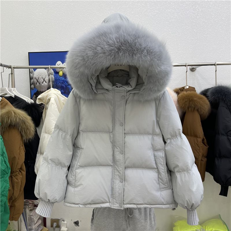 羽绒服女短款2023年新款韩版宽松连帽小个子加厚面包服白鸭绒外套