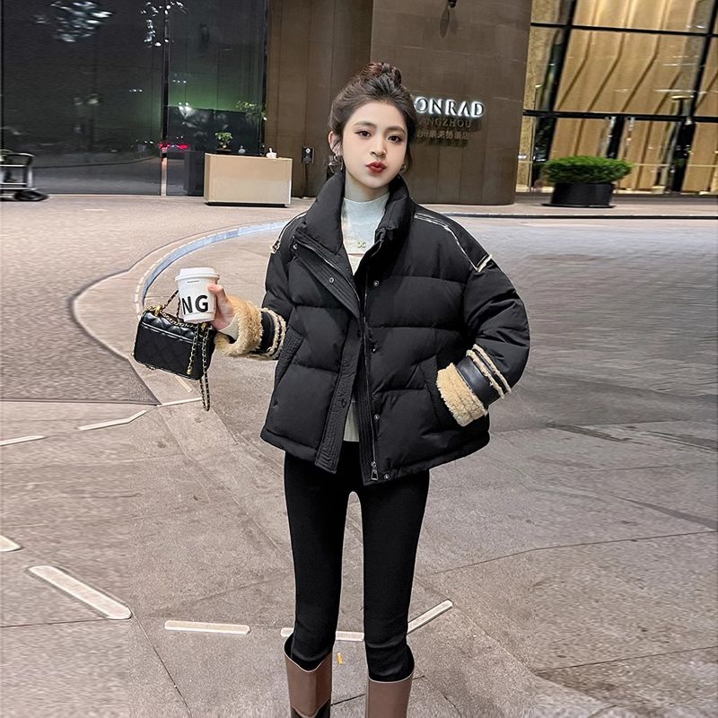 黑色羽绒服女2023冬季新款小个子白鸭绒宽松显瘦拼接羊羔毛短外套