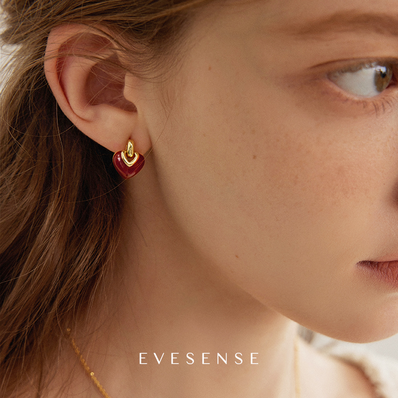 EVESENSE 铜合金珐琅耳饰 原创复古红色珐琅爱心耳钉法式新年耳饰
