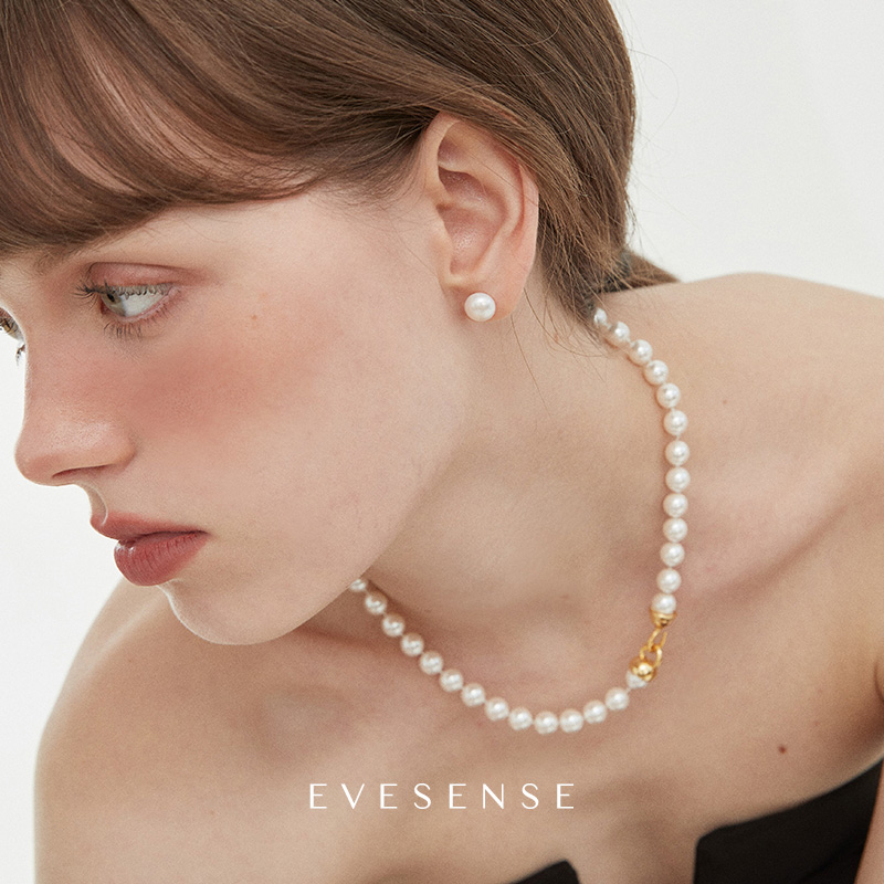 EVESENSE 铜合金耳饰 高级高亮白色珠珠耳钉气质简约百搭气质耳环